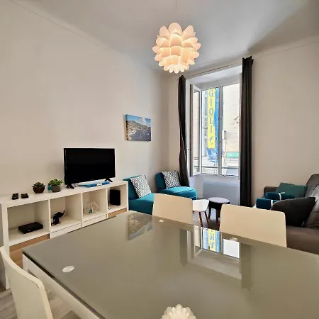 Le Cosy Meyerbeer By Guys Nice